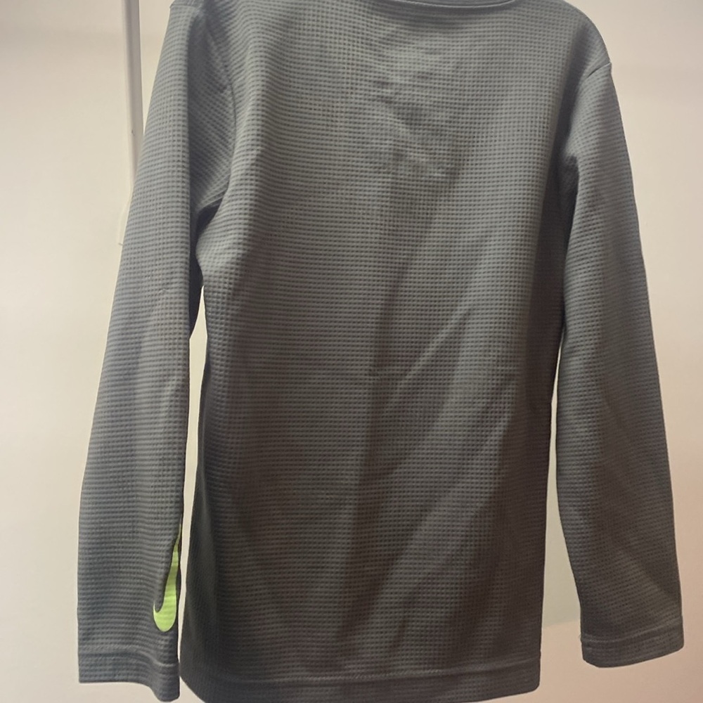 Dri-fit Nike long sleeve tee - Picture 2 of 5